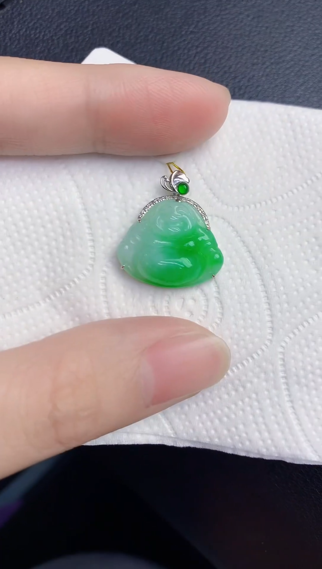 颈饰18K金镶嵌翡翠天然翡翠缅甸A货