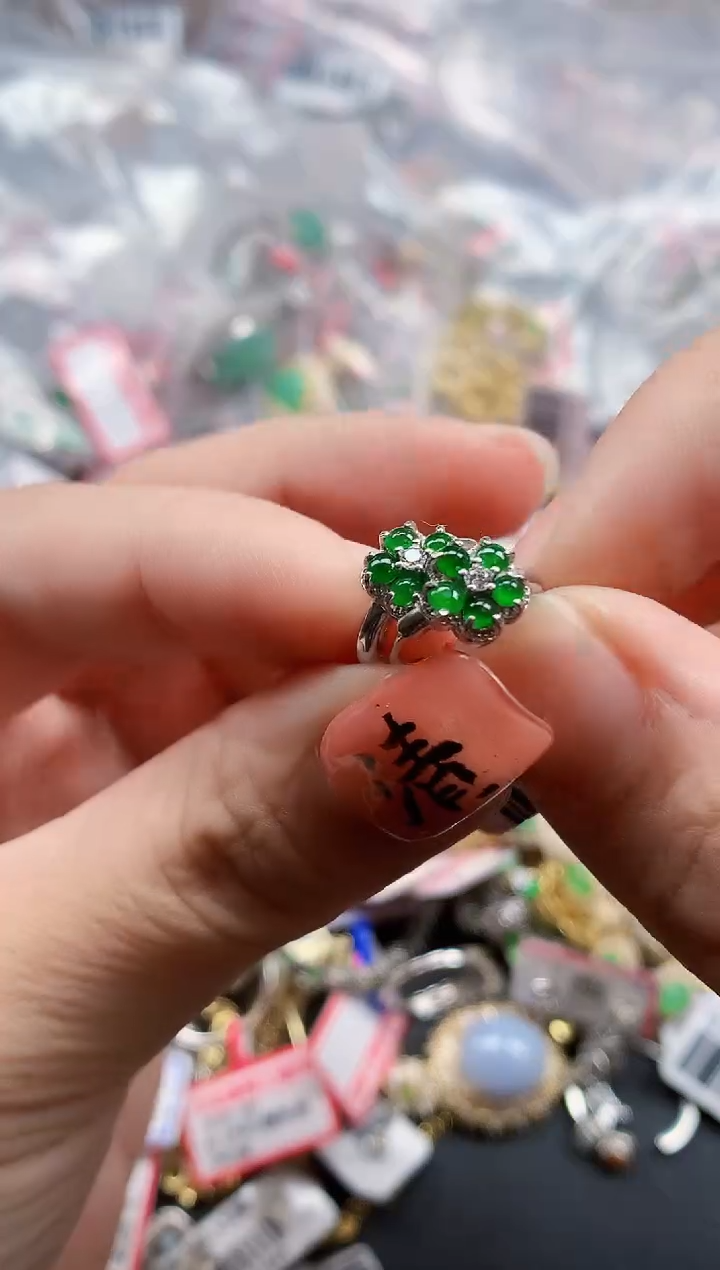 银S925镶嵌戒指翡翠天然A货缅甸翡翠