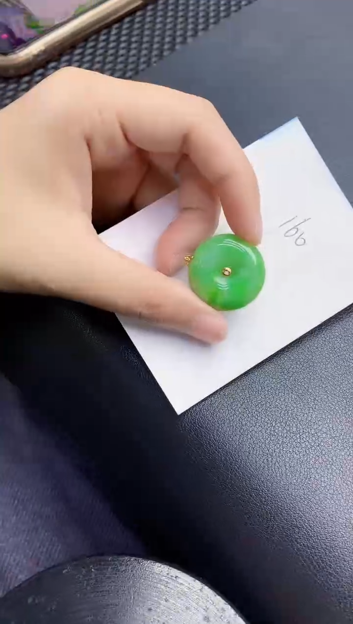 【闪购商品】翡翠颈饰18K金镶嵌0000000001