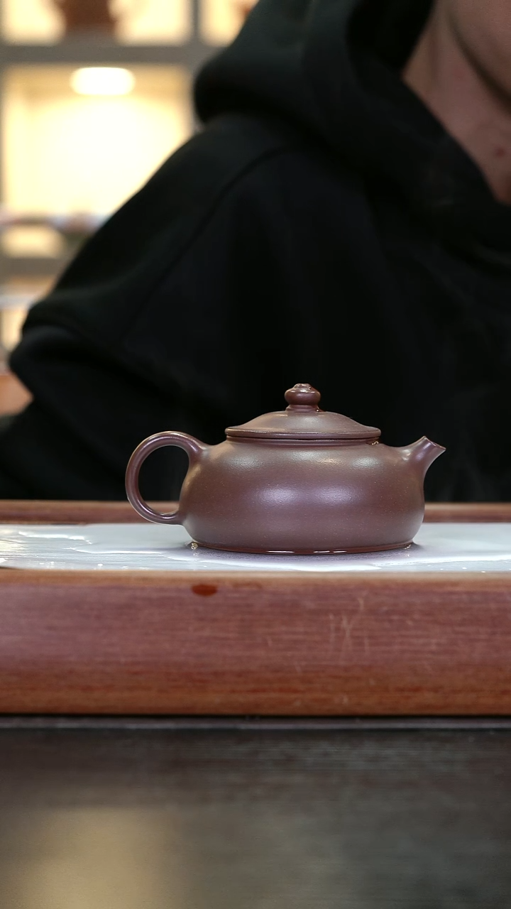 茶壶紫砂   LY   一厂老紫泥     寒江   170cc