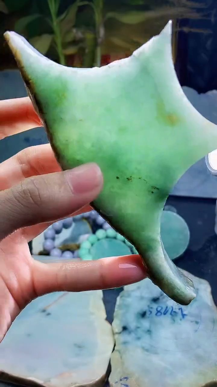 未镶嵌挂件翡翠小雨462