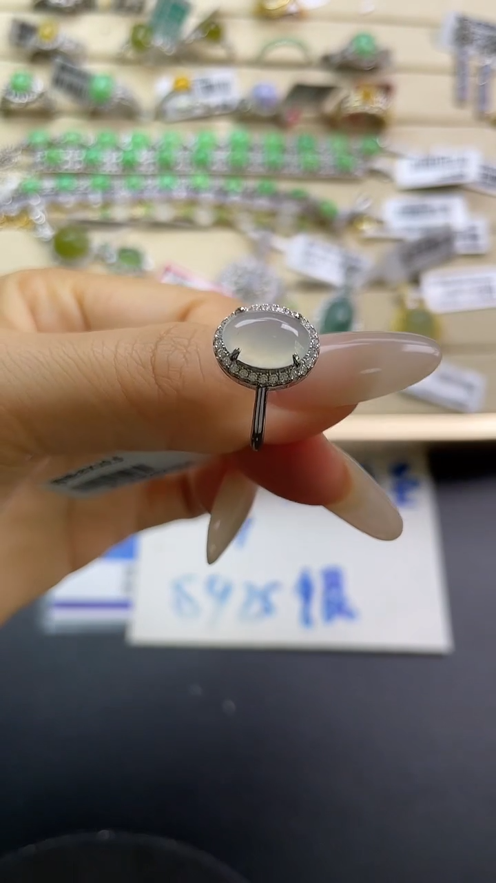 银S925镶嵌戒指翡翠翡翠 蛋面 银S925镶嵌
