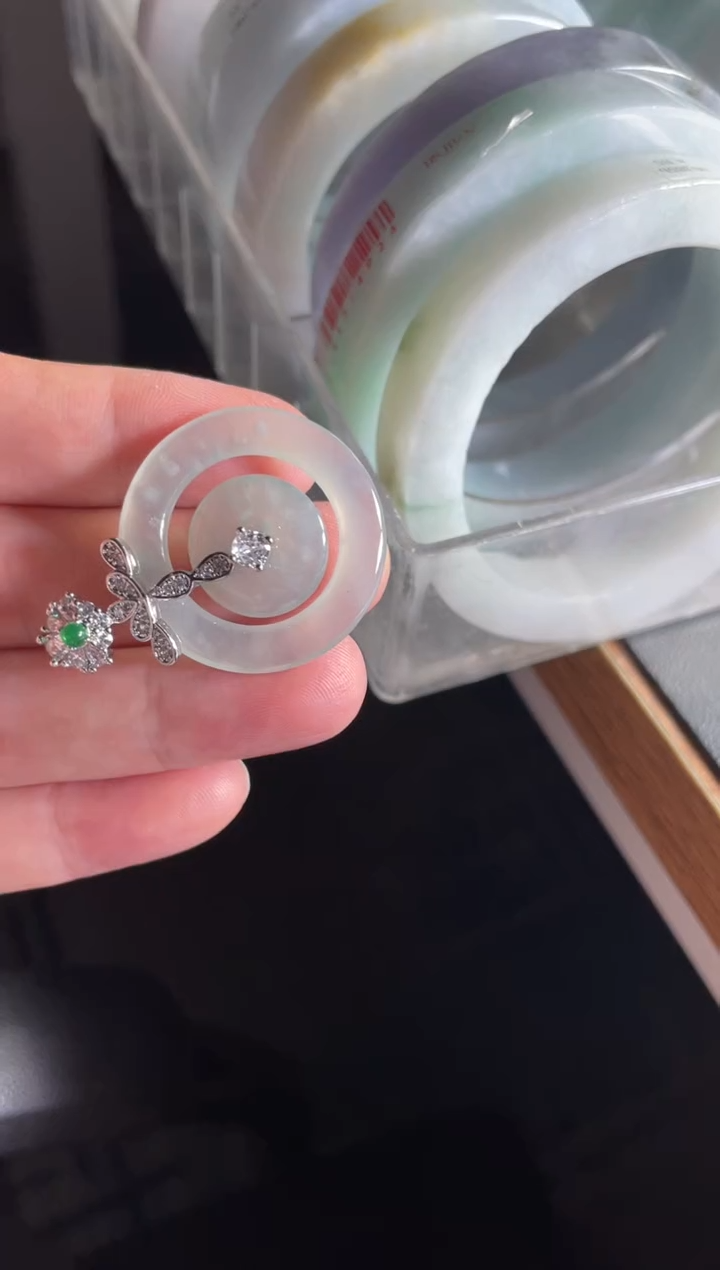 【闪购商品】翡翠颈饰未镶嵌翡翠子母平安扣