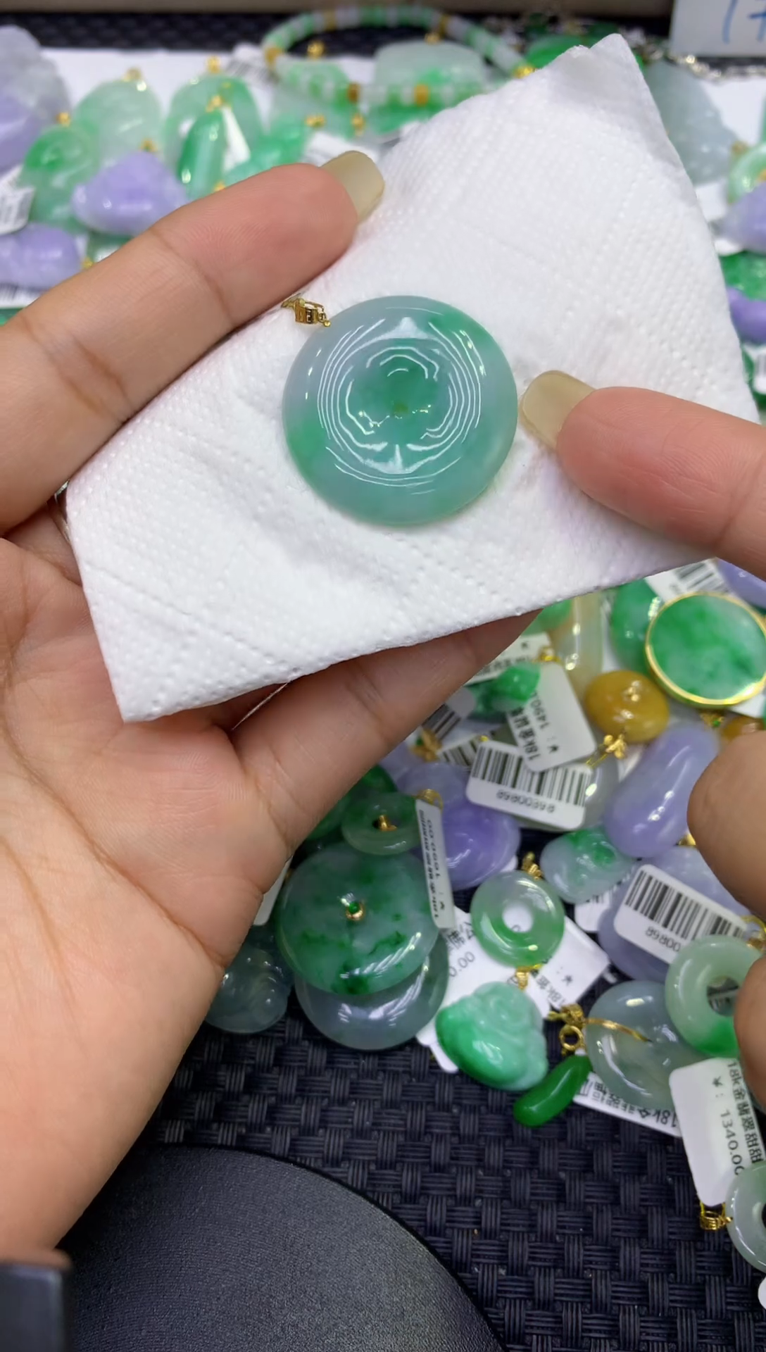 颈饰18K金镶嵌翡翠天然缅甸A货翡翠