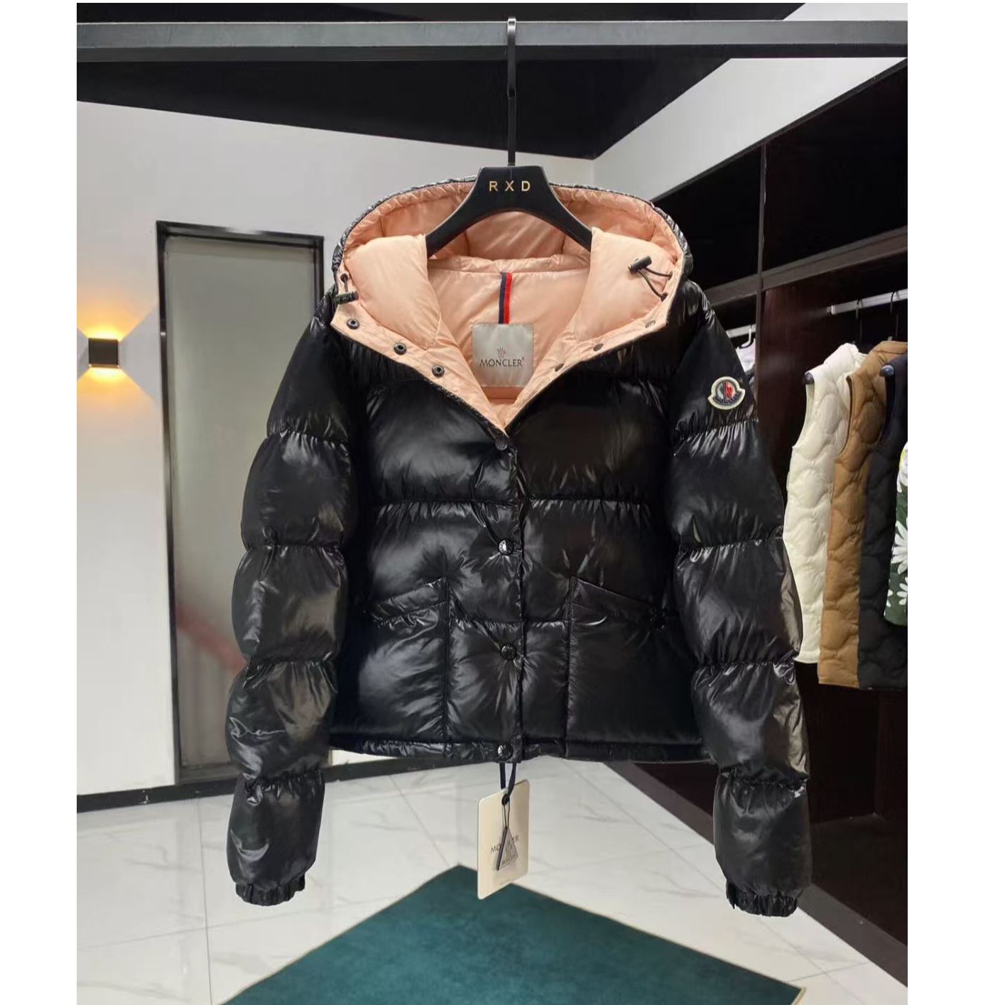 99新 MONCLER 双双臻选/aa00418/蒙口羽绒服（Bardanette系列