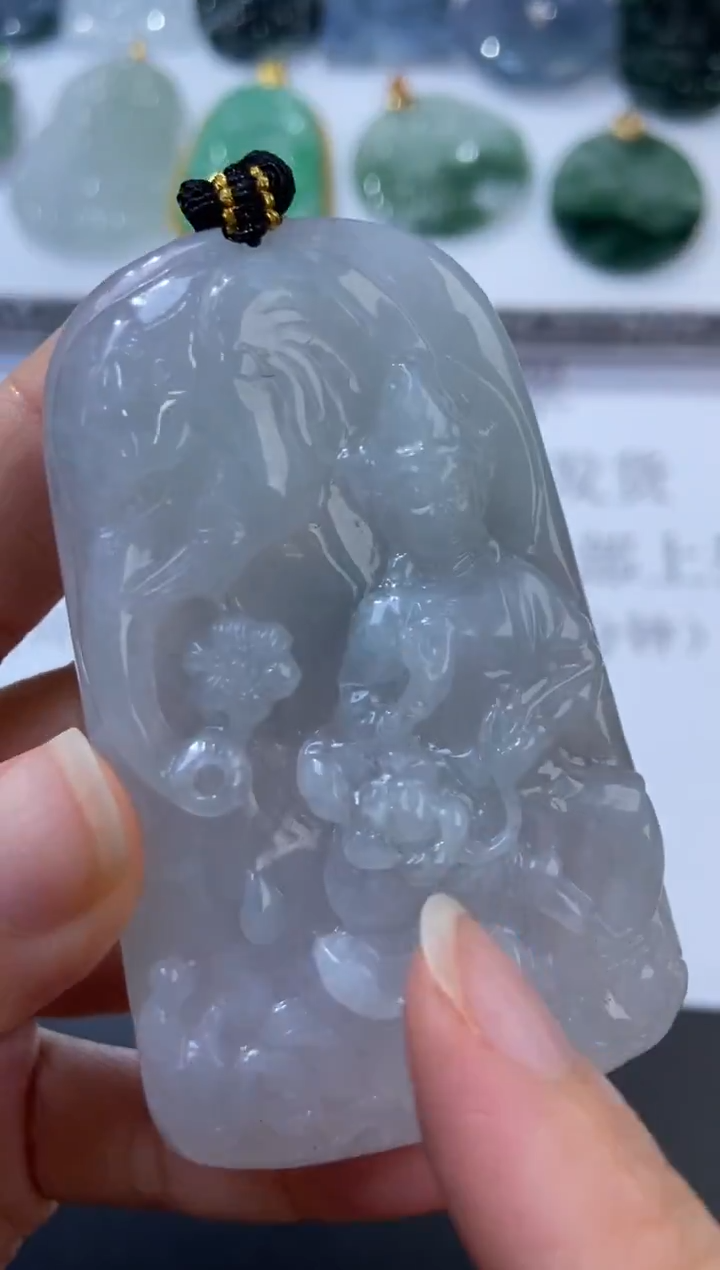 未镶嵌挂件翡翠376517  多人