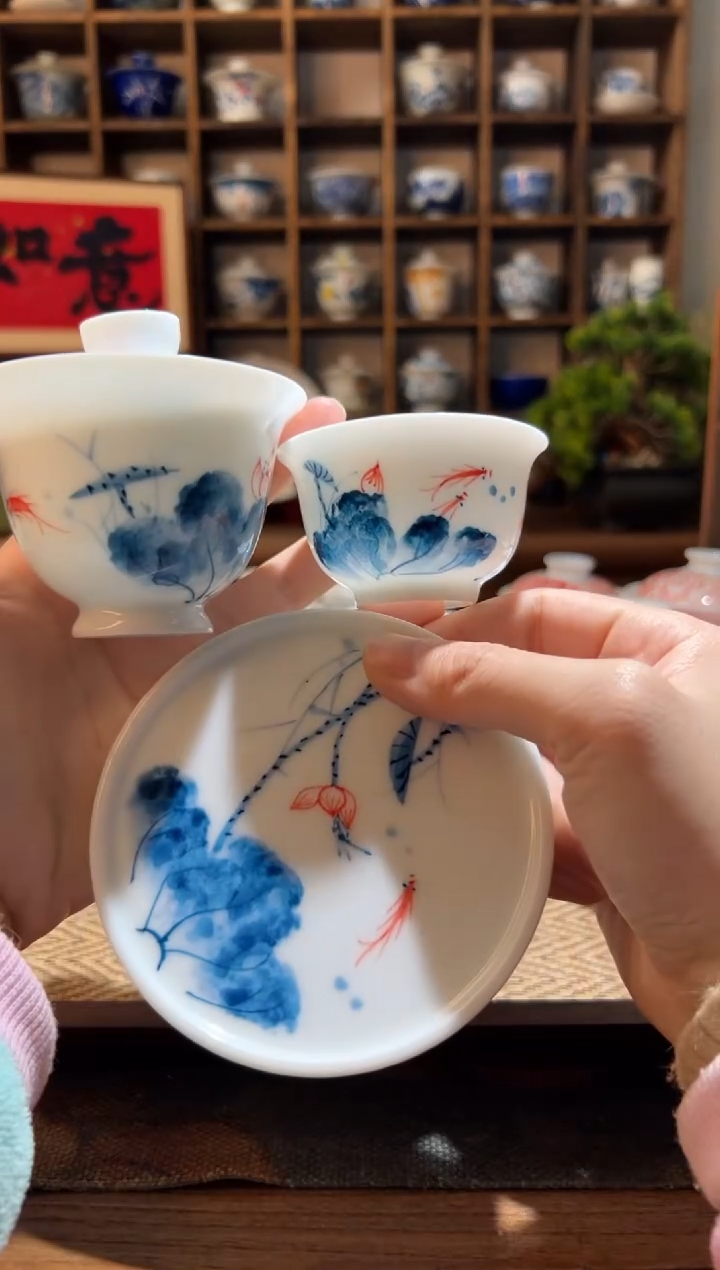 【闪购商品】荷花小盖碗+客杯+盖置