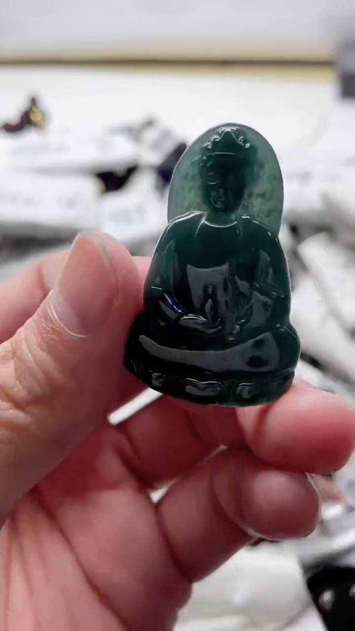 【闪购商品】翡翠颈饰未镶嵌888888888888