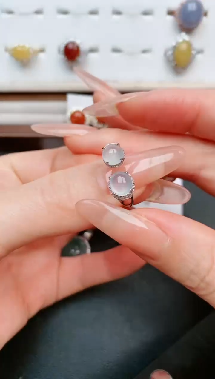 【闪购商品】翡翠戒指银S925镶嵌.....