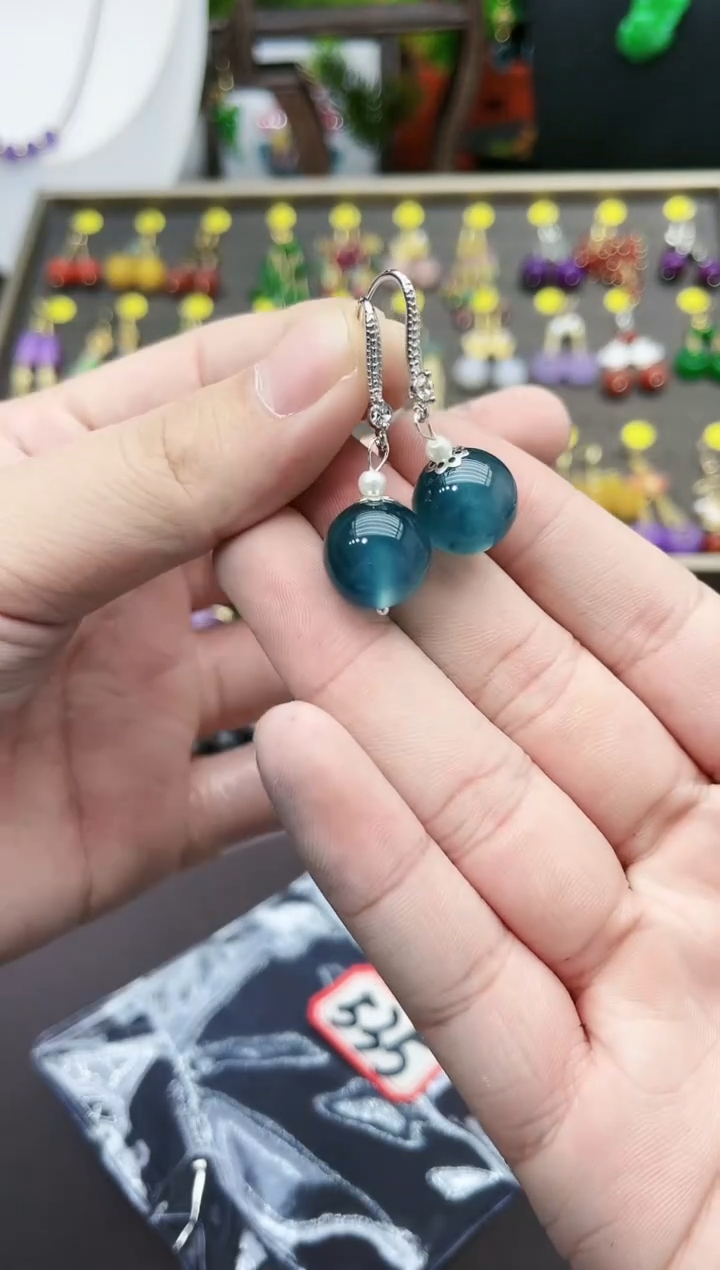 【闪购商品】玛瑙/玉髓耳钉银S925镶嵌535000