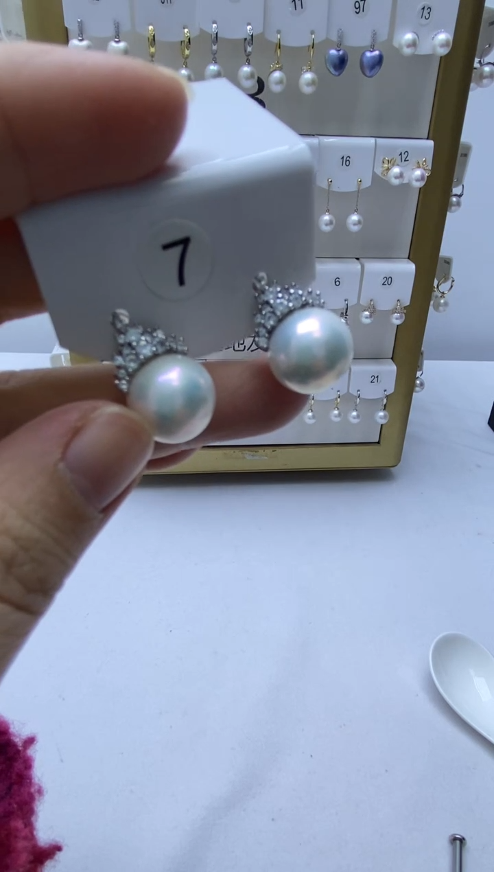 银S925镶嵌耳饰淡水珍珠7