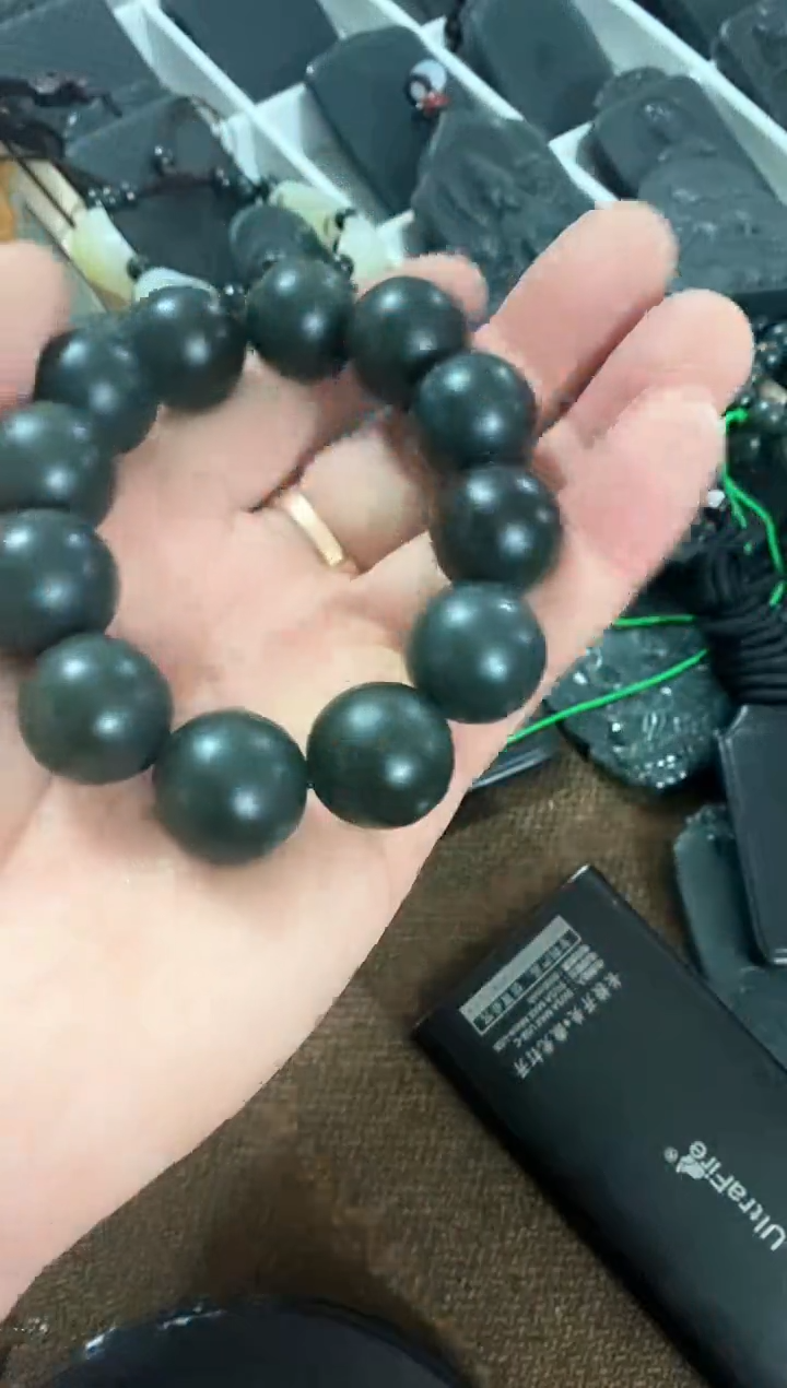 【闪购商品】和田玉吊坠(不含链)未镶嵌卡18青玉