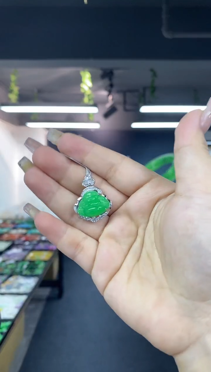 翡翠未镶嵌吊坠(不含链)多样性发其一颜色微差