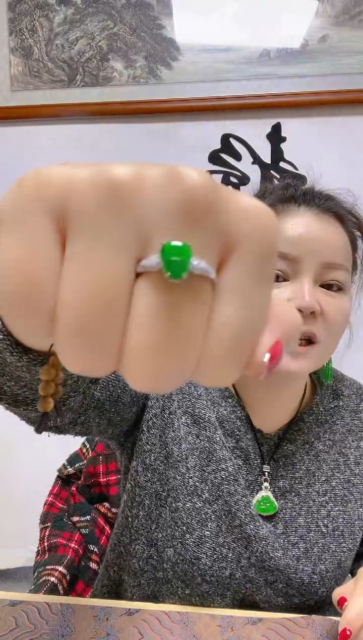 未镶嵌戒指翡翠天然A货 假一罚四