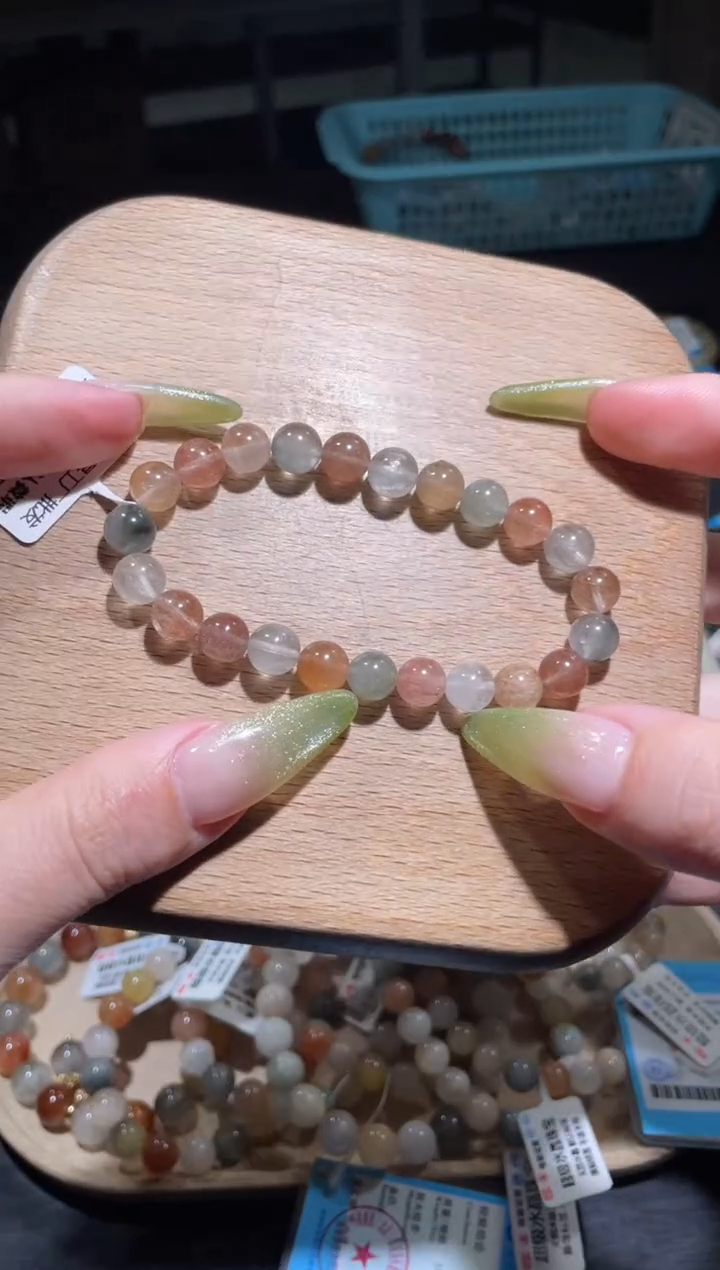 【闪购商品】水晶手链未镶嵌191号多样性发货一O 约8+