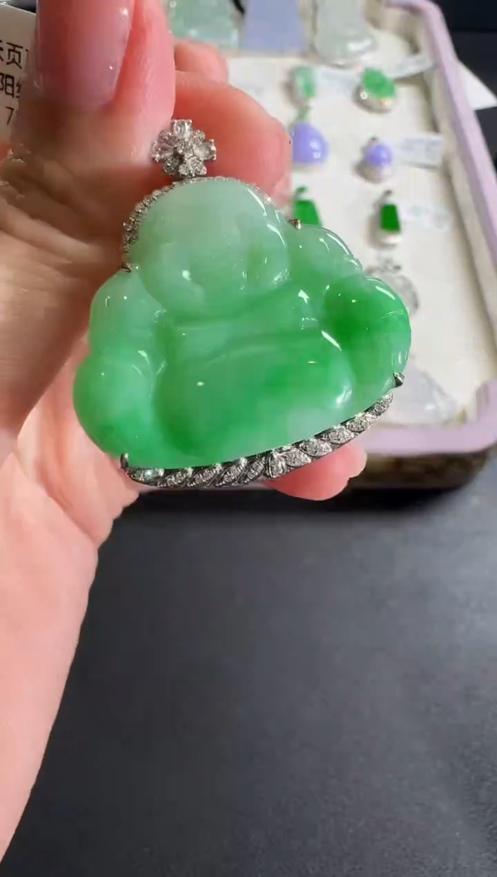【闪购商品】翡翠吊坠(不含链)18K金镶嵌【源头工厂】钻石镶嵌