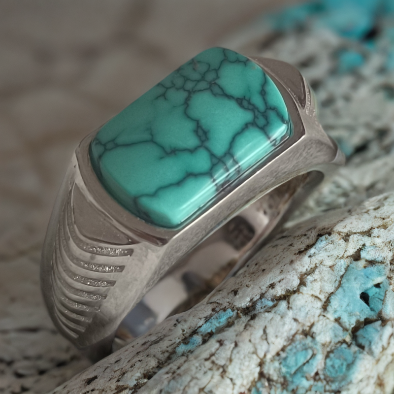 925银镶嵌男款乌兰花绿松石大气漂亮