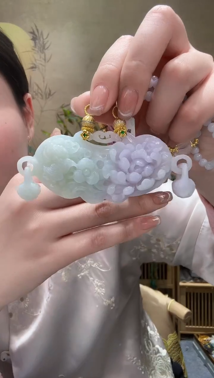 【闪购商品】翡翠颈饰未镶嵌吊坠