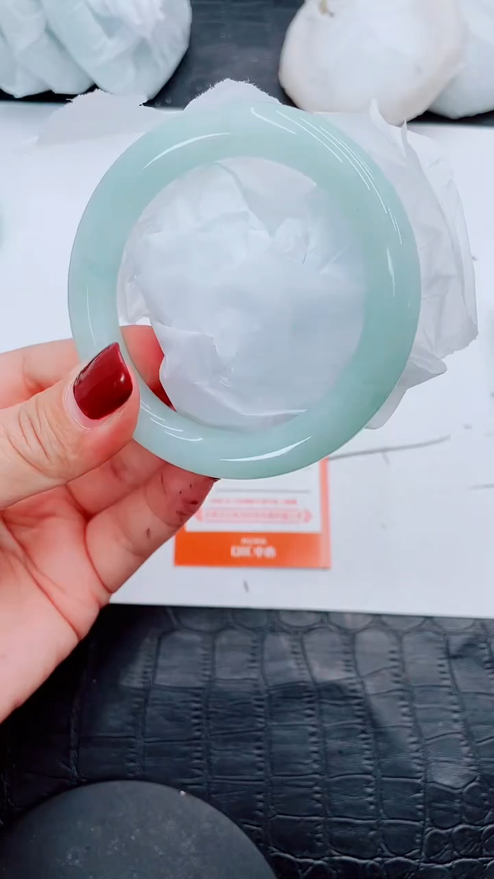 【闪购商品】石英质玉手镯未镶嵌R187-56-57