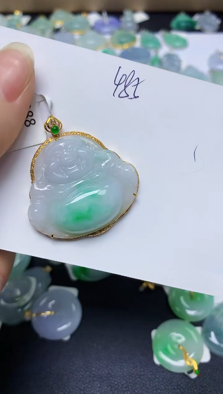 翡翠18K金镶嵌颈饰 天然翡翠A货