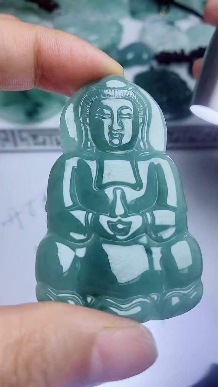 【闪购商品】翡翠颈饰未镶嵌多样性随机发其一