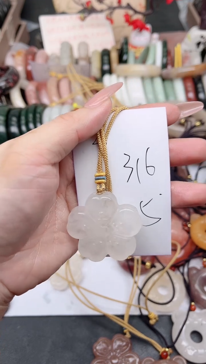 未镶嵌手镯石英质玉316