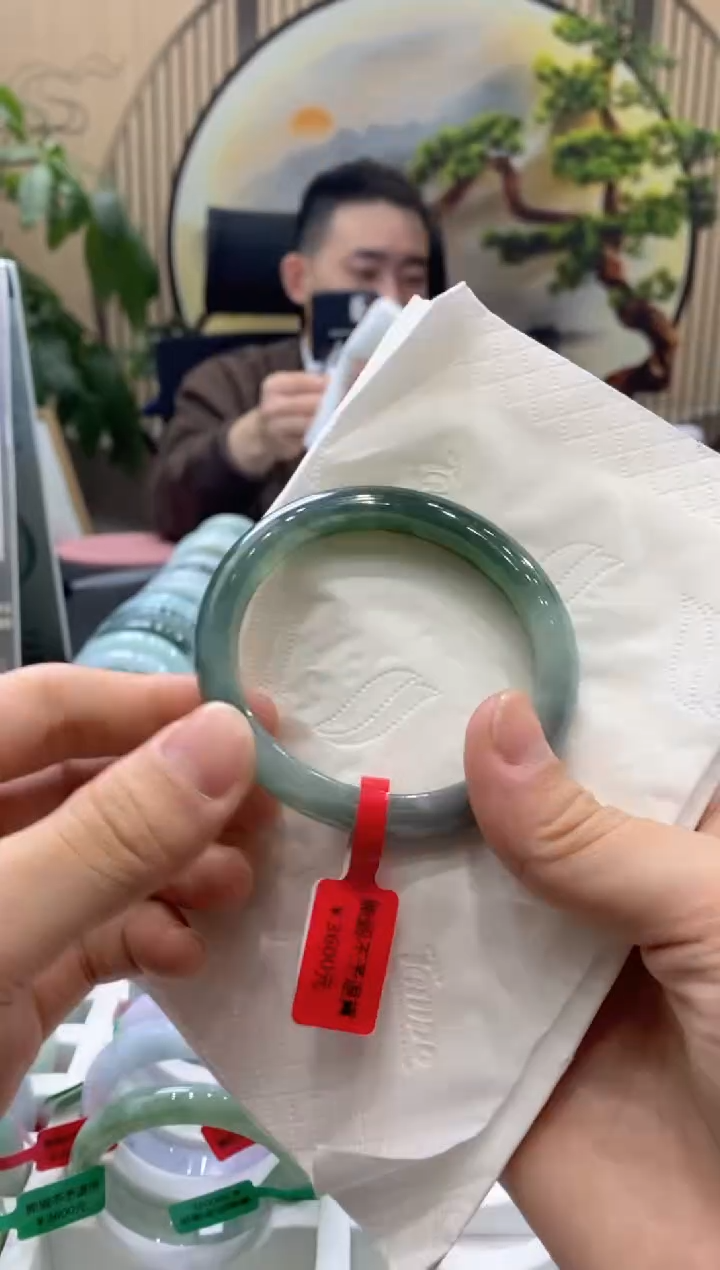 【闪购商品】翡翠手镯未镶嵌0000014843