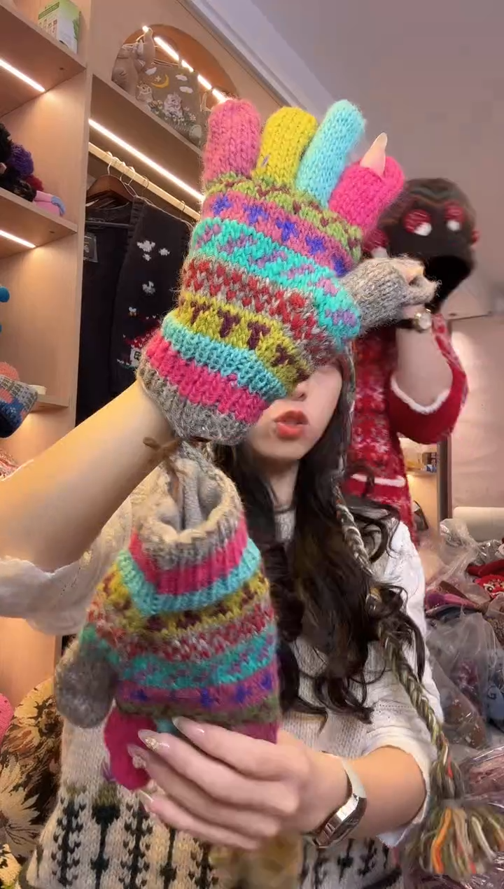 羊毛快***白百羊毛护耳帽B623