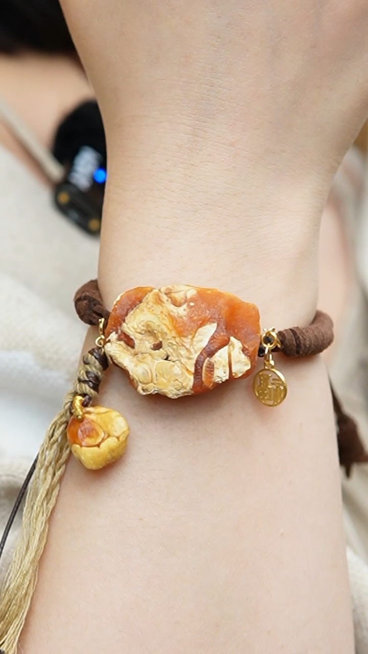 【闪购商品】琥珀裸石未镶嵌原石