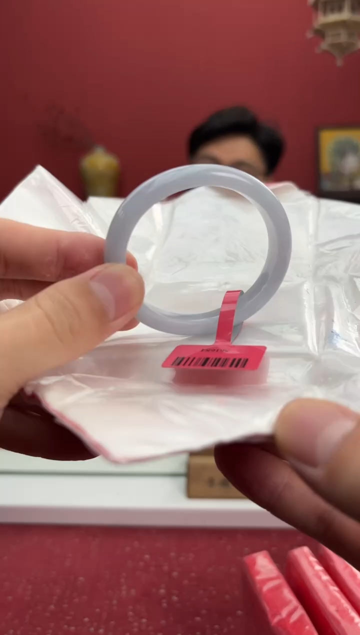 【闪购商品】翡翠手镯（贵妃镯）未镶嵌6手镯