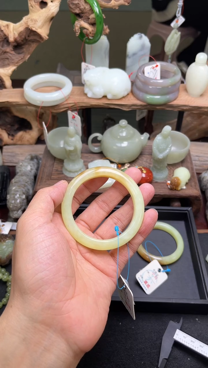 和田玉未镶嵌手镯若羌黄玉手镯57圈9007344