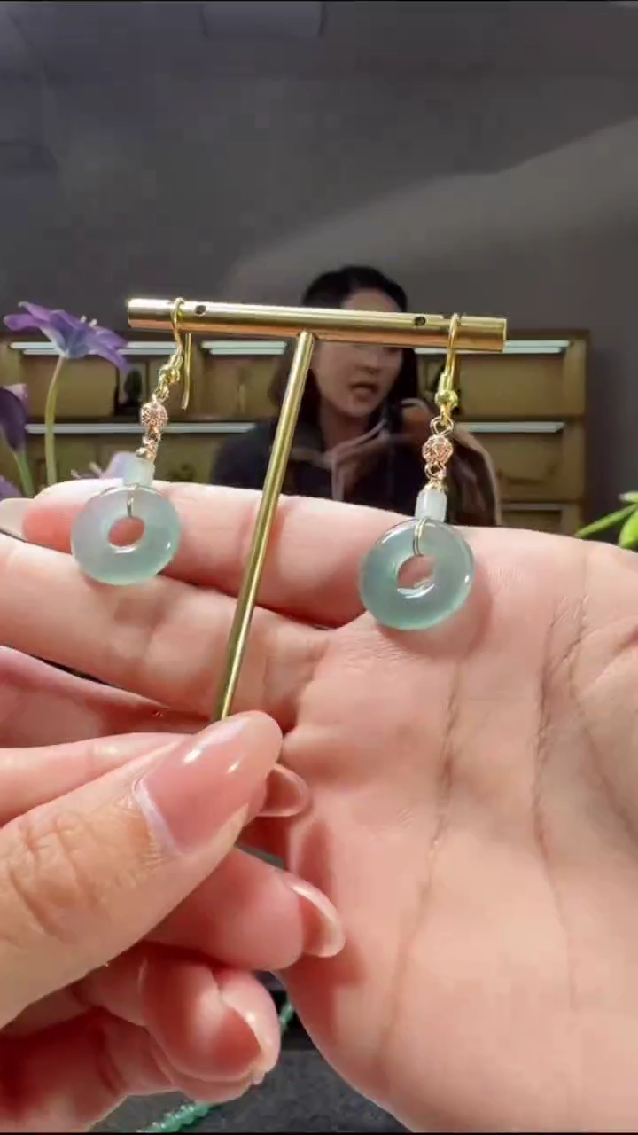 未镶嵌翡翠耳饰甜甜圈（多样性发其一对）