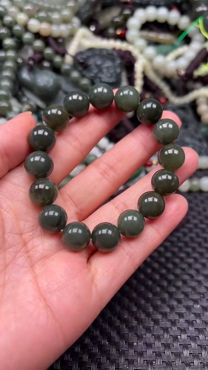 【闪购商品】和田玉颈饰未镶嵌1