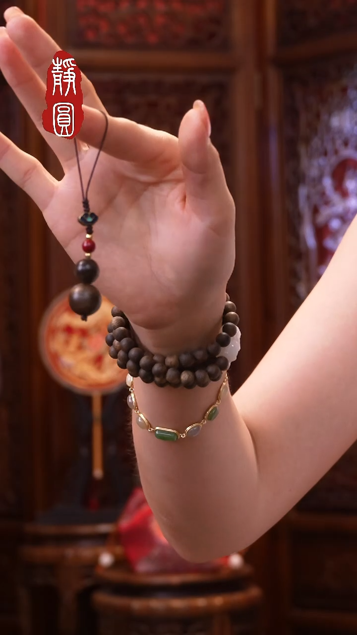 织绣非遗纯手工刺绣129【手机链-】