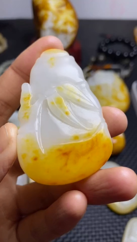 【闪购商品】和田玉颈饰未镶嵌1