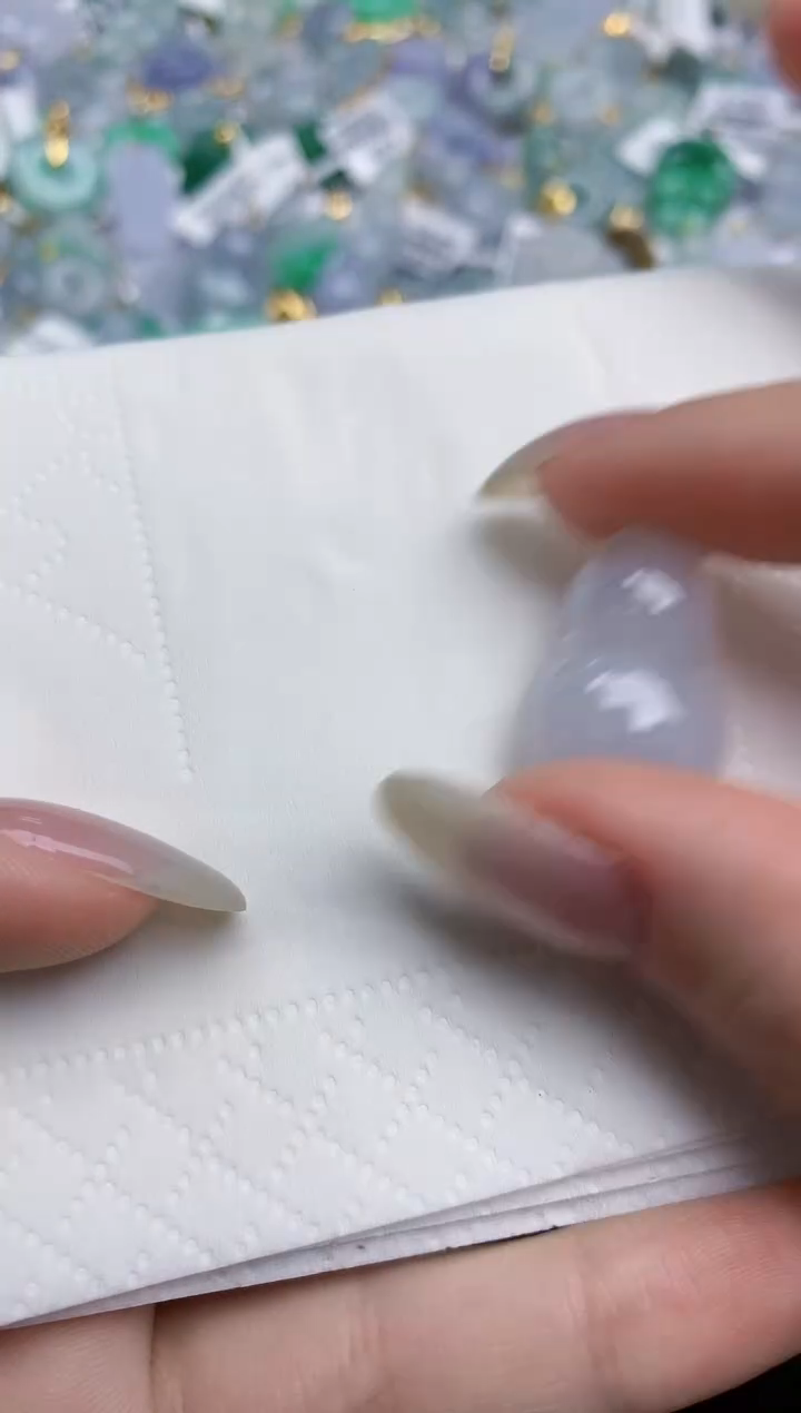 【闪购商品】翡翠颈饰未镶嵌天然缅甸翡翠A货