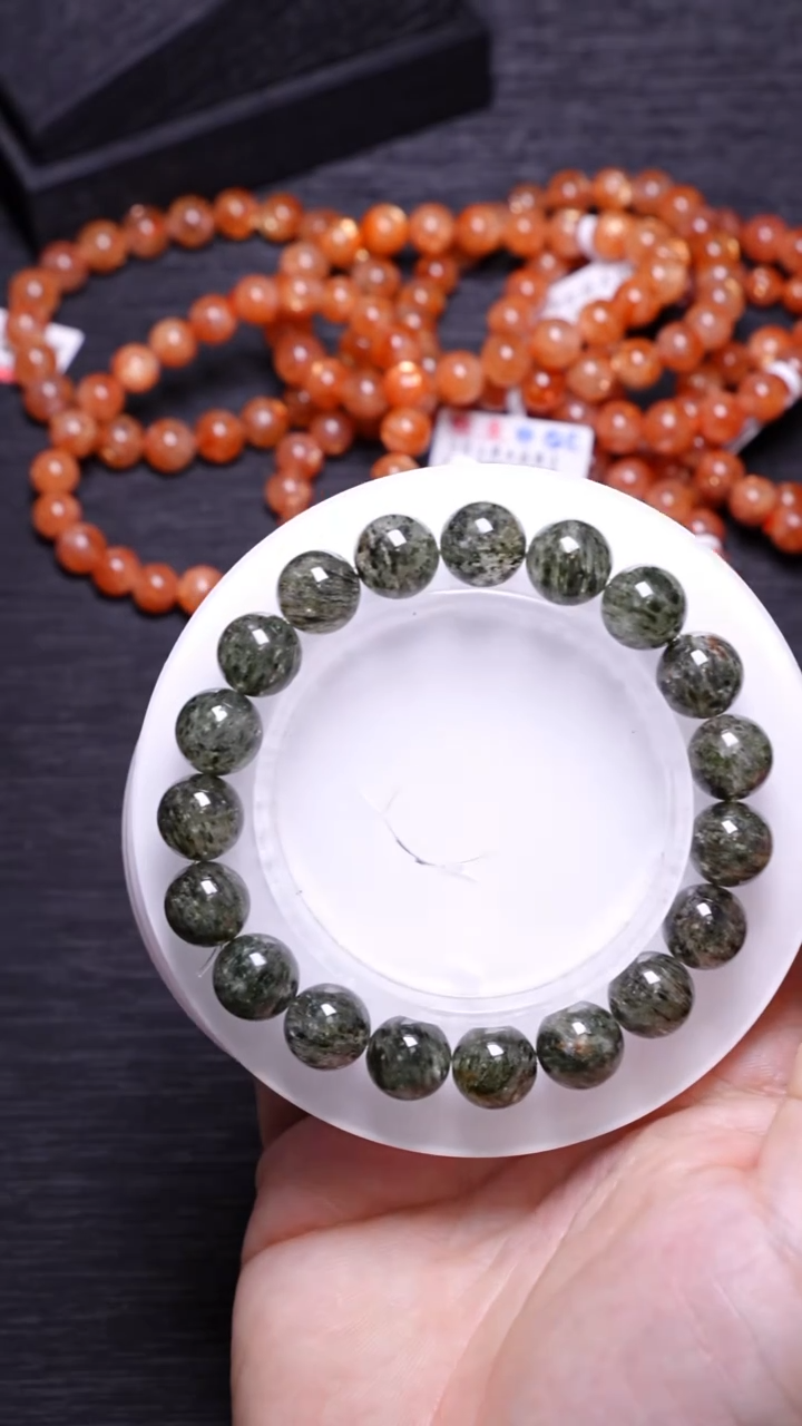 【闪购商品】水晶A12绿幽灵单圈10mm未镶嵌多样性发其一