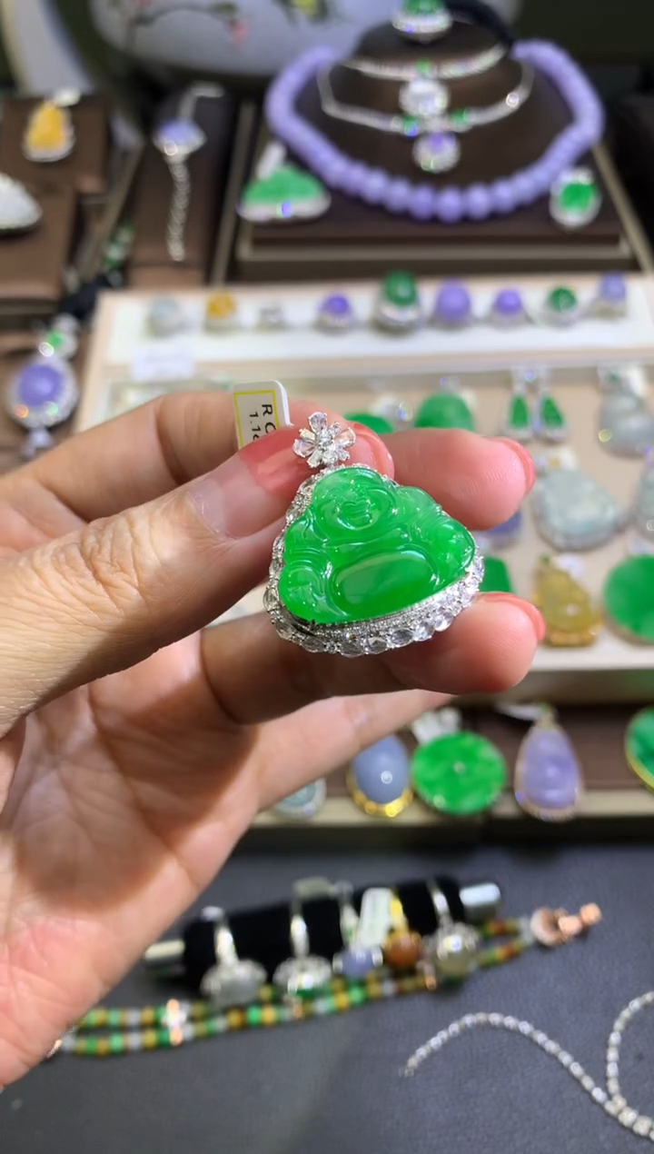 【闪购商品】翡翠颈饰18K金镶嵌111111111