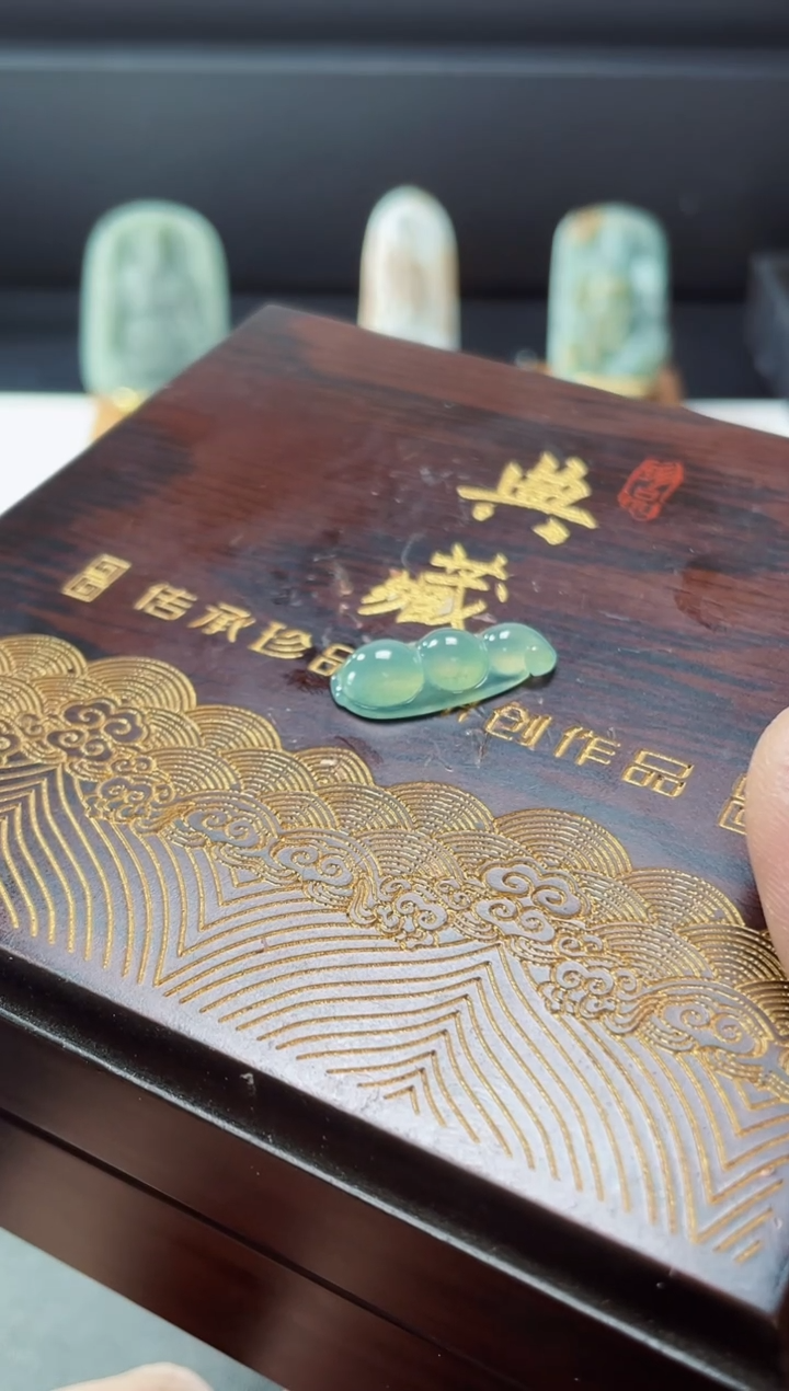 裸石翡翠東*天然缅甸A货翡翠