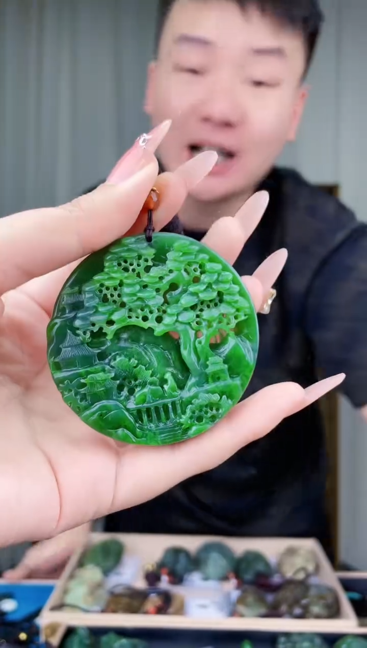 和田玉未镶嵌挂件拍一发一，多样性发货！