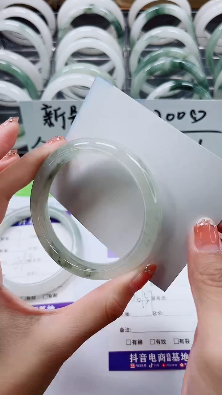 【闪购商品】石英质玉手镯合金A8-56/57