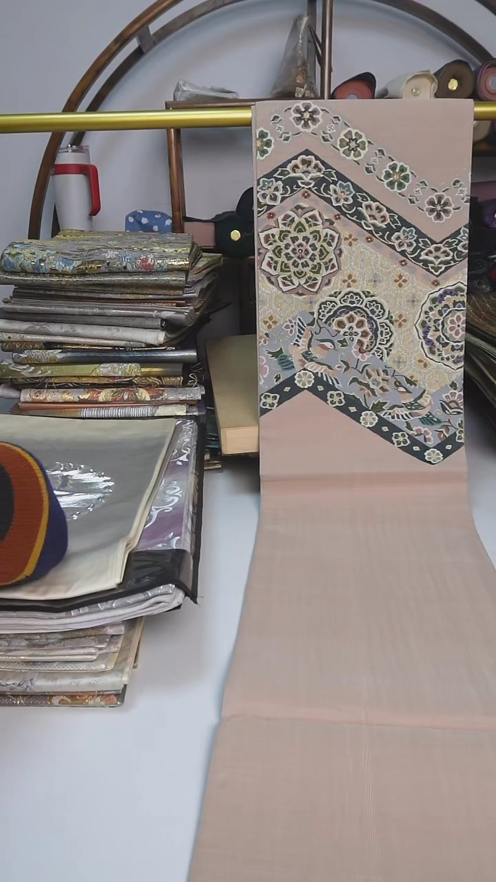 【闪购商品】织绣10两通缂丝缂丝