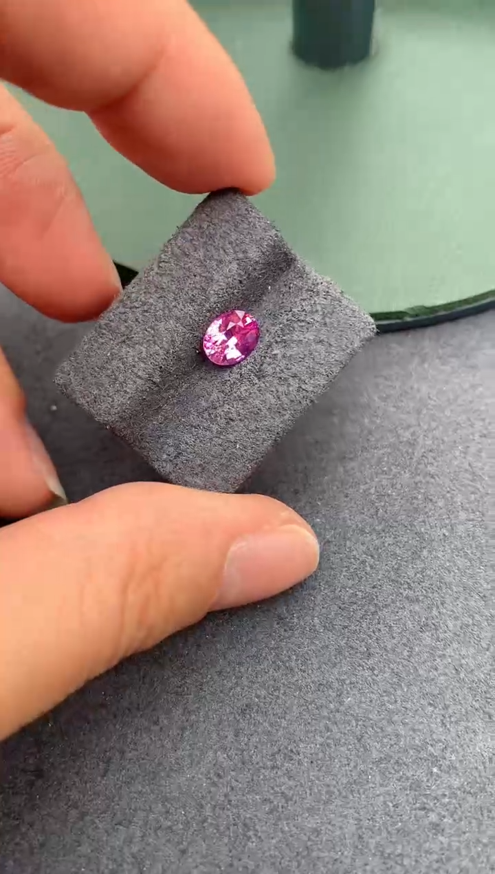 【闪购商品】彩色蓝宝石裸石未镶嵌1ct粉蓝宝