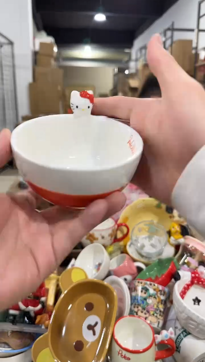 瓷片原盒kt猫公仔碗