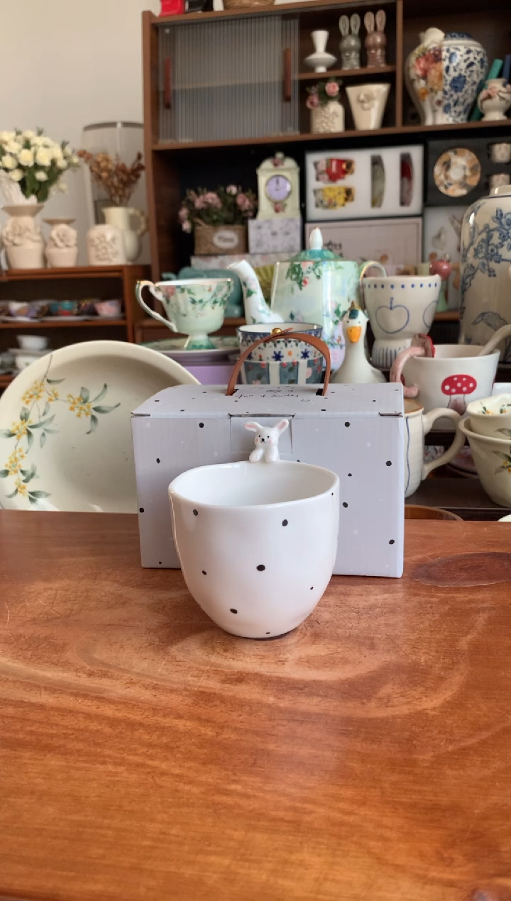 陶瓷【礼盒装】兔子斑点杯  【送勺】