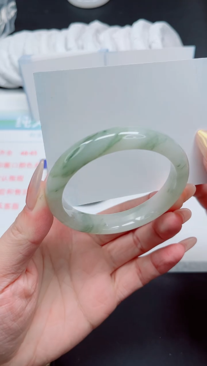 【闪购商品】石英质玉手镯未镶嵌641-56.6