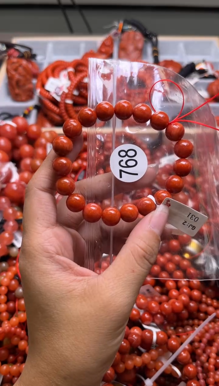 【闪购商品】南红玛瑙珠宝奇石未镶嵌768-10+