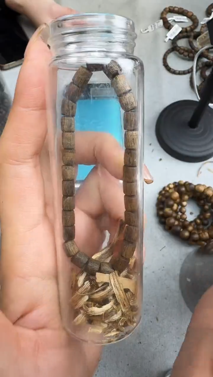 沉香沉香碎屑06白棋沉水随型静静沉香甄选多样性发一