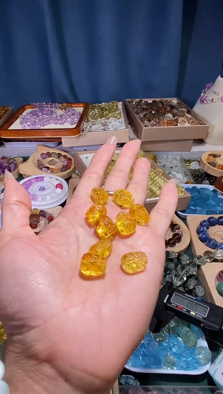 未镶嵌手串水晶金珀貔貅一颗