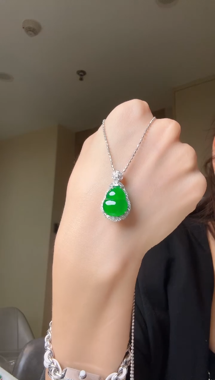 翡翠18K金镶嵌吊坠(不含链)天然翡翠吊坠